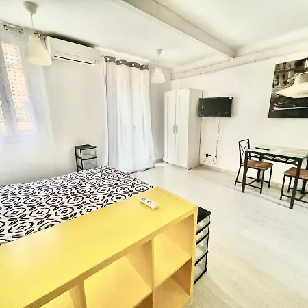 Charming Loft In Apartment Barcelona